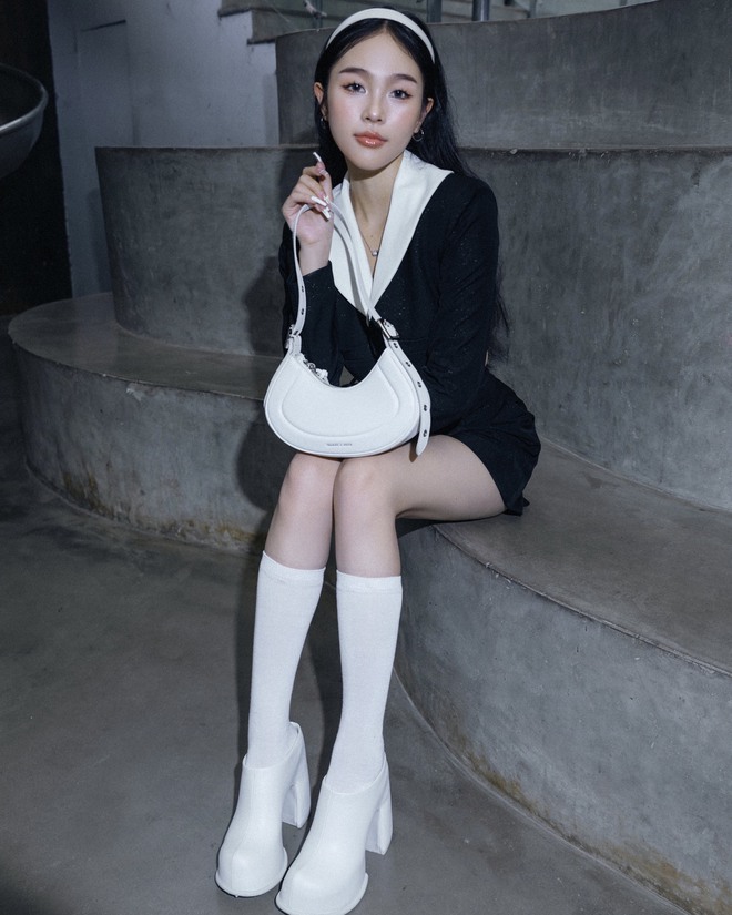 Han So Hee cùng loạt tín đồ làm đẹp Việt khoe bộ ảnh mới nhất kết hợp với BST Thu - Đông 2023 của Charles & Keith - Ảnh 6.