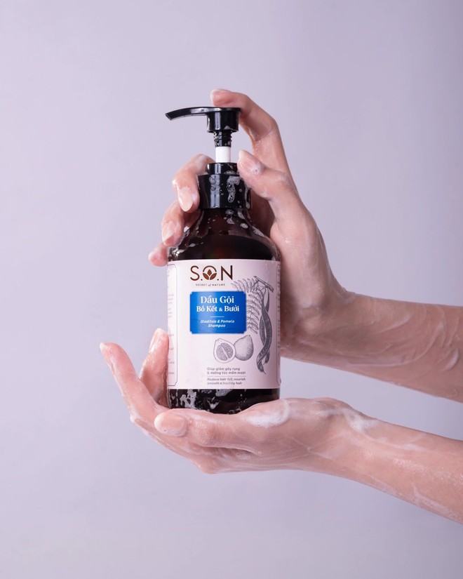 5 lưu &yacute; khi d&ugrave;ng dầu gội để t&oacute;c lu&ocirc;n khỏe đẹp, ngừa g&atilde;y rụng - Ảnh 4.