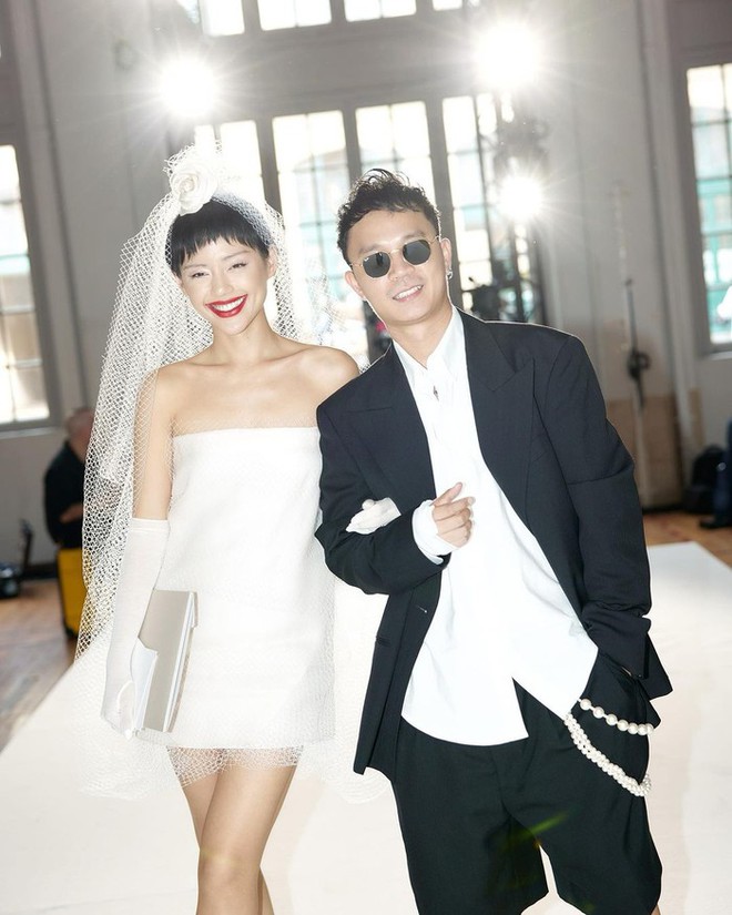 7 c&aacute;i &ldquo;nhất&rdquo; trong m&ugrave;a Fashion Week đặc biệt của Kh&aacute;nh Linh (C&ocirc; Em Trendy) - Ảnh 2.