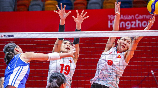 ASIAD 19: Tuyển bóng chuyền nữ Việt Nam không bung hết sức đấu Trung Quốc - Ảnh 1.
