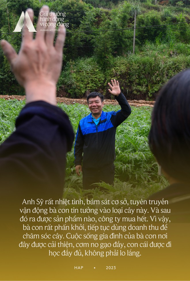 Về Sa Pa, nh&igrave;n người M&ocirc;ng đổi đời nhờ c&acirc;y Atiso: Ch&uacute;ng t&ocirc;i x&acirc;y được nh&agrave;, mua được xe, bữa cơm n&agrave;o cũng c&oacute; thịt - Ảnh 4.