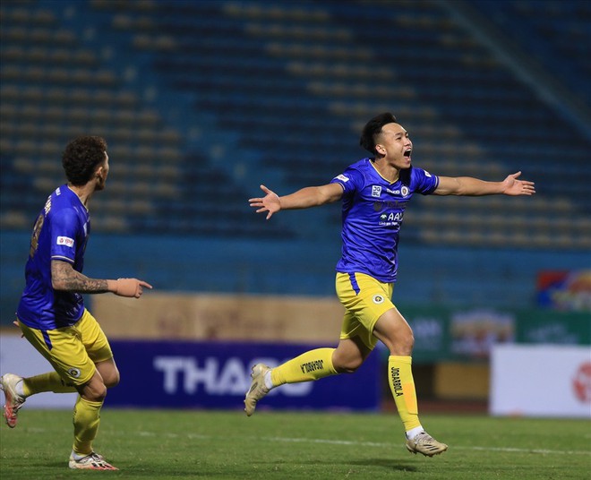 T&acirc;n binh của CAHN B&ugrave;i Ho&agrave;ng Việt Anh, chuy&ecirc;n gia săn Si&ecirc;u c&uacute;p - Ảnh 7.