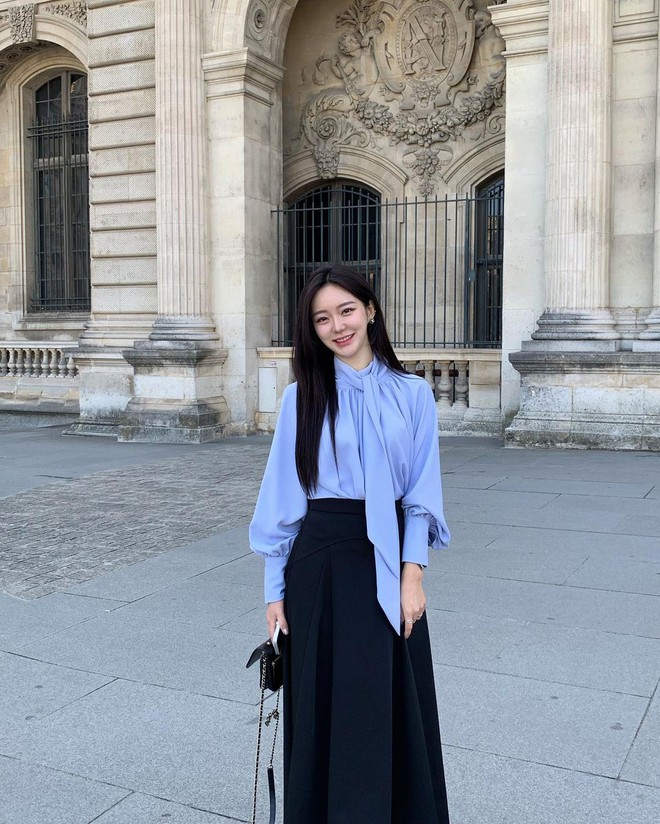 Áo blouse buộc dây thanh lịch không thể thiếu trong mùa thu đông - Ảnh 4. Áo blouse buộc dây thanh lịch không thể thiếu trong mùa thu đông - Ảnh 4.