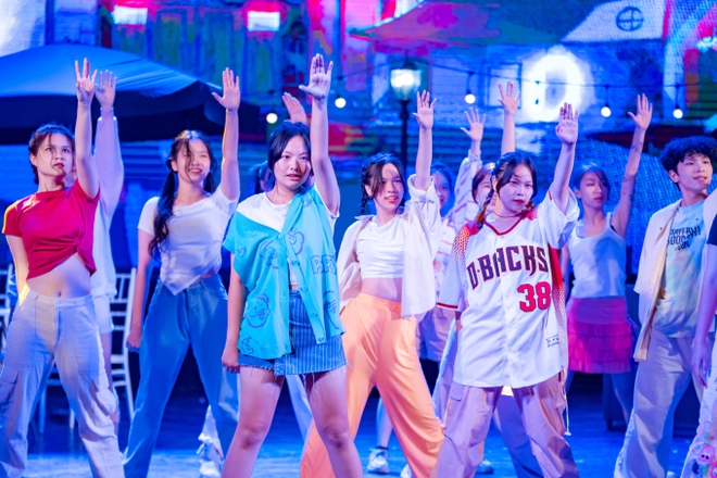 5 th&aacute;ng chuẩn bị, 1 showcase vũ đạo: M&ecirc; c&aacute;i c&aacute;ch Amser flex sự năng động của m&igrave;nh! - Ảnh 4.