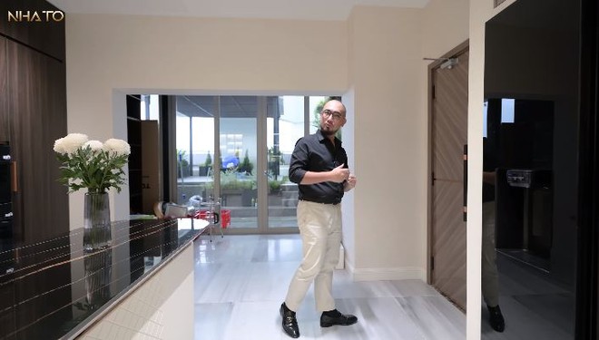 Penthouse 600m2 sang xịn ở trung t&acirc;m S&agrave;i G&ograve;n, chủ nh&acirc;n bỏ kh&ocirc;ng, l&acirc;u l&acirc;u gh&eacute; qua l&agrave;m một việc - Ảnh 5.