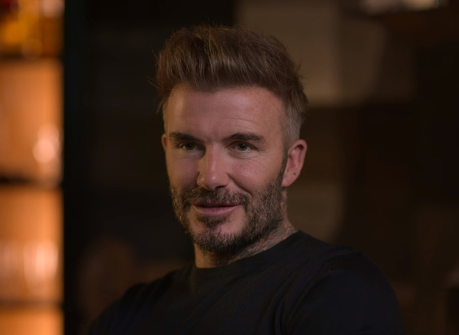 Đang phải chịu vô vàn áp lực sau một hành động nông nổi, David Beckham xúc động đến bật khóc khi nghe một câu nói từ HLV - Ảnh 2.