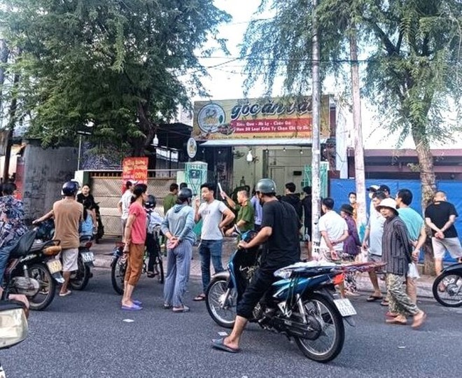 Kh&aacute;nh H&ograve;a: Chủ qu&aacute;n xi&ecirc;n que bị thanh ni&ecirc;n d&ugrave;ng dao đ&acirc;m chết - Ảnh 1.