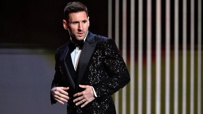 Messi thay đổi thế n&agrave;o trong 8 lần gi&agrave;nh Quả b&oacute;ng v&agrave;ng? - Ảnh 11.