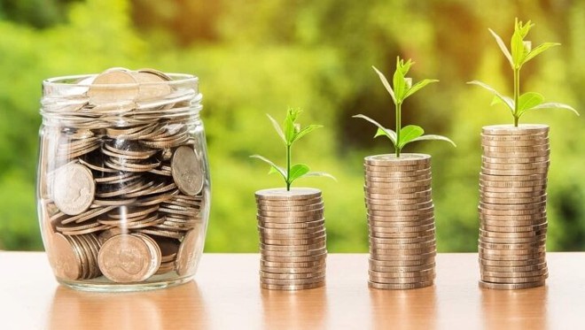 Bạn n&ecirc;n tiết kiệm bao nhi&ecirc;u tiền mỗi th&aacute;ng? - Ảnh 2.
