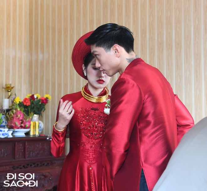 Mẹ Đo&agrave;n Văn Hậu cười như được m&ugrave;a khi đ&oacute;n con d&acirc;u Do&atilde;n Hải My về nh&agrave; - Ảnh 9.
