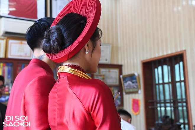 Mẹ Đo&agrave;n Văn Hậu cười như được m&ugrave;a khi đ&oacute;n con d&acirc;u Do&atilde;n Hải My về nh&agrave; - Ảnh 8.