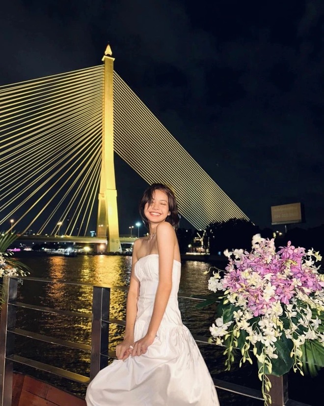 Rộ tin bạn trai CEO coi Lisa (BLACKPINK) như qu&acirc;n cờ để ghi điểm với bố tỷ ph&uacute;, ai ngờ thất bại &ecirc; chề n&ecirc;n quyết chia tay? - Ảnh 7.