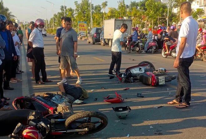 Hải Ph&ograve;ng: Xe m&aacute;y ngược chiều t&ocirc;ng nhau,  2 người thiệt mạng - Ảnh 1.
