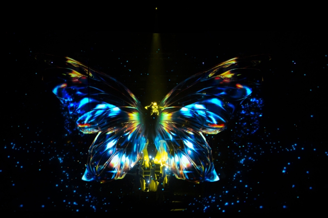 Live concert 1589 Hà Nội: Trung Quân tự thử thách với đêm nhạc hơn 3 tiếng, trưng trổ và thăng hoa nhưng cũng khó tránh những điểm trừ - Ảnh 4.