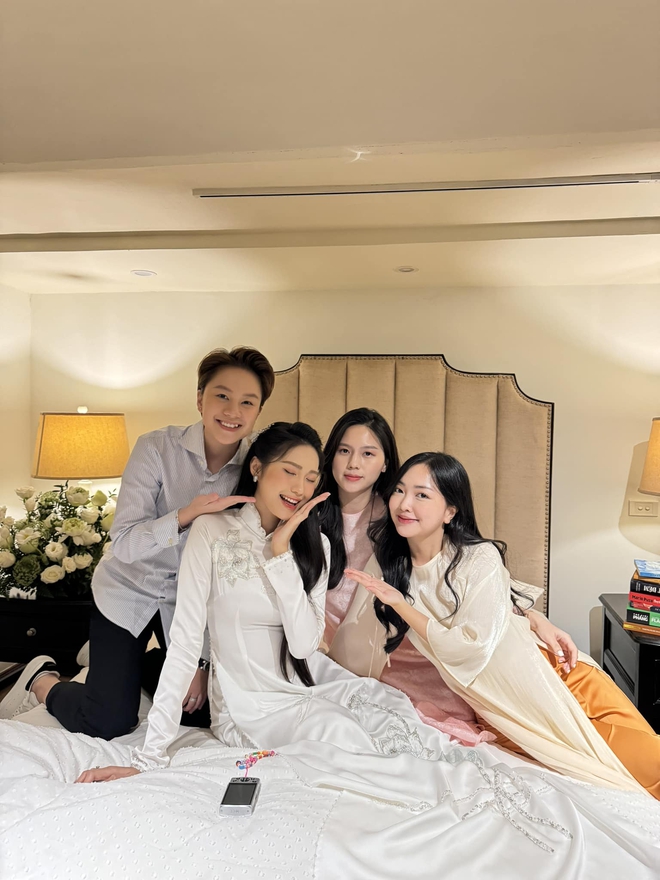 Hoà Minzy nhanh chóng xuất hiện, tức giận trước ảnh chất lượng của sao Vbiz tại đám cưới Văn Hậu