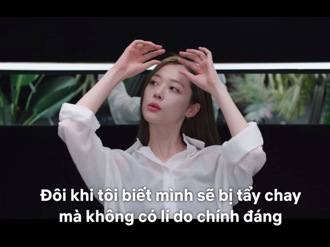 Sulli trong phim tài liệu cuối: Giãi bày chuyện bị ném đá vì không mặc nội y, chán ghét bản thân xinh đẹp - Ảnh 2.