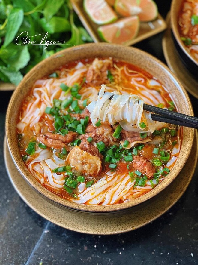 Mẹ đảm H&agrave; Nội g&acirc;y sốt khi l&agrave;m mỗi ng&agrave;y một m&oacute;n ăn s&aacute;ng, kh&ocirc;ng hề tr&ugrave;ng nhau - Ảnh 9.