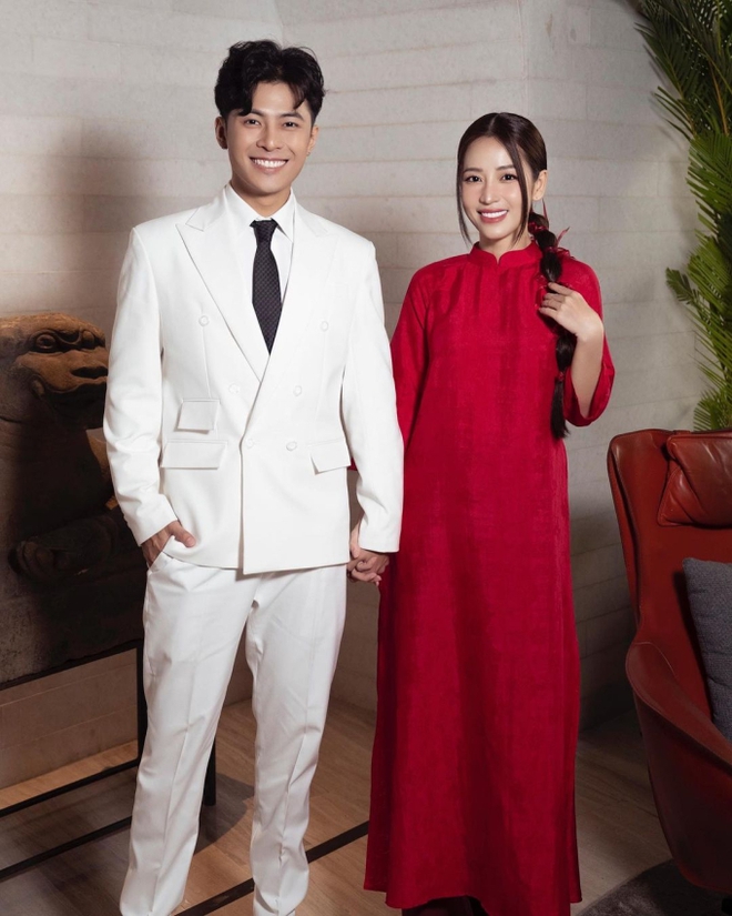 Ngắm sao Việt diện áo dài cực duyên dáng trong mùa cưới và đây là loạt địa chỉ bạn có thể học lỏm để sắm theo - Ảnh 1.