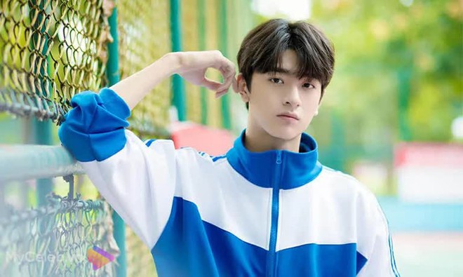 Mỹ nam c&oacute; t&agrave;i biến mọi bạn diễn nữ th&agrave;nh em b&eacute; nhờ chiều cao khủng, c&ograve;n n&ecirc;n duy&ecirc;n với người trong mộng đ&atilde; l&acirc;u - Ảnh 1.