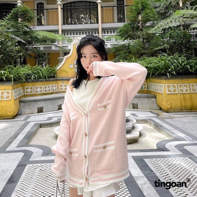 8 mẫu cardigan có sẵn tại các local brand Việt: giá từ 330.000 VNĐ, chất vải mịn diện lên lại cực xinh - Ảnh 15.
