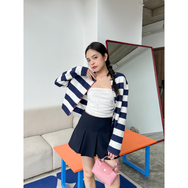 8 mẫu cardigan c&oacute; sẵn tại c&aacute;c local brand Việt: gi&aacute; từ 330.000 VNĐ, chất vải mịn diện l&ecirc;n lại cực xinh - Ảnh 1.
