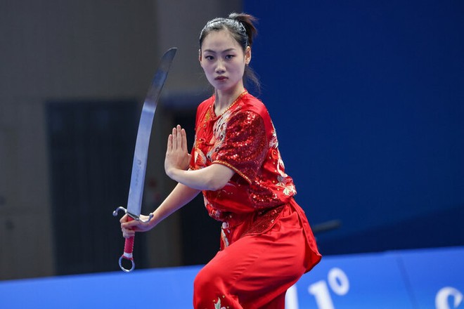 Đặng Trần Phương Nhi giành huy chương vàng wushu vô địch thế giới - Ảnh 1.