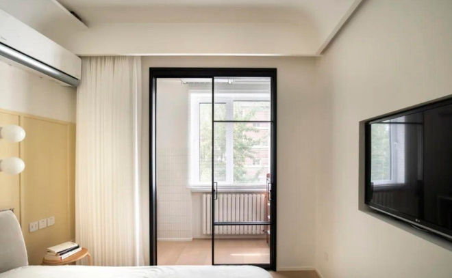 Căn hộ 59 tuổi được cải tạo: Từ ẩm mốc, cũ kỹ th&agrave;nh lung linh, hiện đại khiến ai cũng bất ngờ - Ảnh 11.