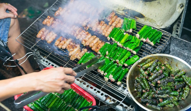 Một món ăn của Việt Nam được ca ngợi là ngon nhất hành tinh bởi tờ báo hàng đầu nước Úc - Ảnh 2.