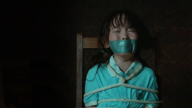 Xuất hiện bộ phim cán mốc doanh thu 1700 tỷ còn gánh cả phòng vé, khán giả khen siêu phẩm của năm - Ảnh 3.