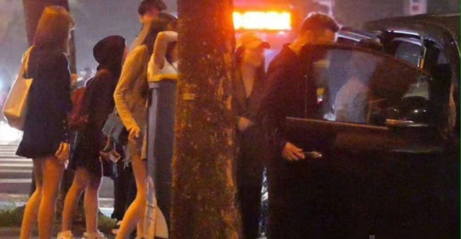 Người đẹp gợi cảm bị nghi cặp k&egrave; chồng của nữ MC nổi tiếng, được bao nu&ocirc;i - Ảnh 3.