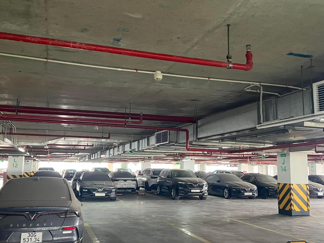 L&ocirc; xe xăng VinFast cũ xả h&agrave;ng: Đủ Fadil v&agrave; Lux, đa số c&ograve;n như mới, gi&aacute; từ 300 triệu đồng - Ảnh 3.
