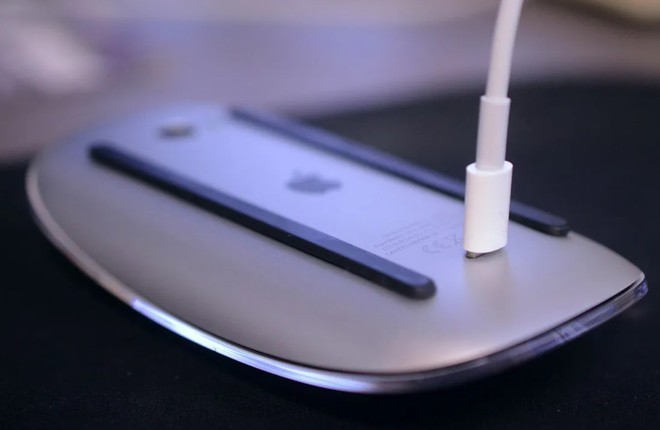 Apple v&agrave; những lần thiết kế sản phẩm sai lầm nhưng lẳng lặng bỏ qua - Ảnh 5.