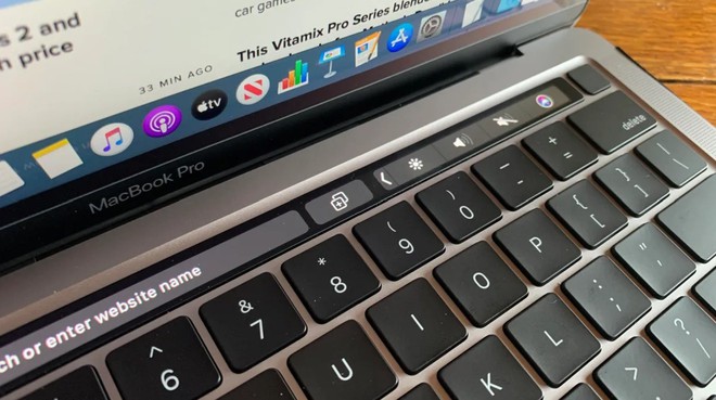 Apple v&agrave; những lần thiết kế sản phẩm sai lầm nhưng lẳng lặng bỏ qua - Ảnh 1.