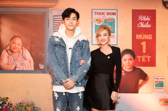 Nữ diễn vi&ecirc;n Vbiz để lộ v&ograve;ng 2 l&ugrave;m l&ugrave;m, đang mang thai con đầu l&ograve;ng sau khi kết h&ocirc;n? - Ảnh 6.