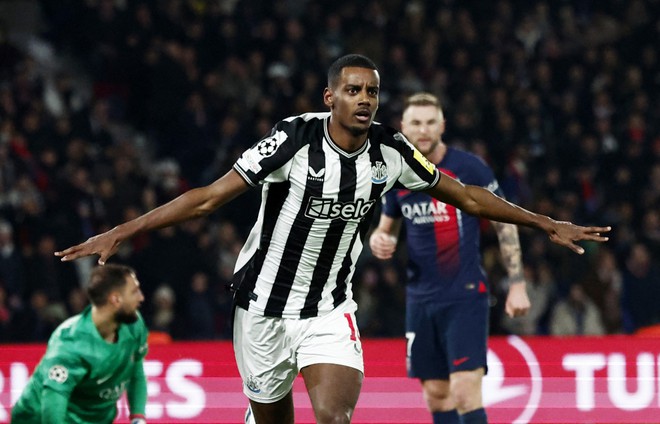 Kết quả C&uacute;p C1 ch&acirc;u &Acirc;u: Mbappe giải cứu PSG, Barca v&agrave; Man City thắng trận - Ảnh 1.
