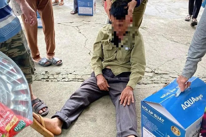 Mất hơn 1 tỉ đồng khi dự hội thảo tri &acirc;n kh&aacute;ch h&agrave;ng: Bắt th&ecirc;m 1 đối tượng - Ảnh 2.