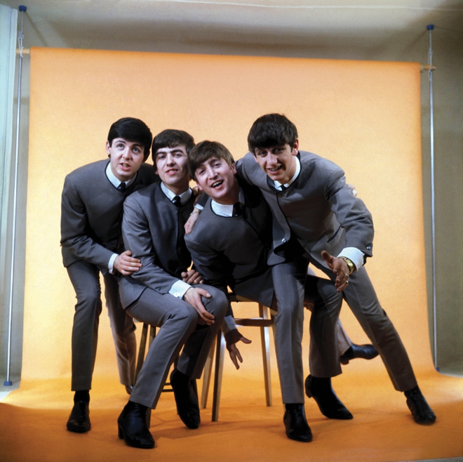 Ca khúc cuối cùng của The Beatles vừa được ra mắt sau 45 năm, giọng hát John Lennon vang lên gây nổi da gà - Ảnh 3.