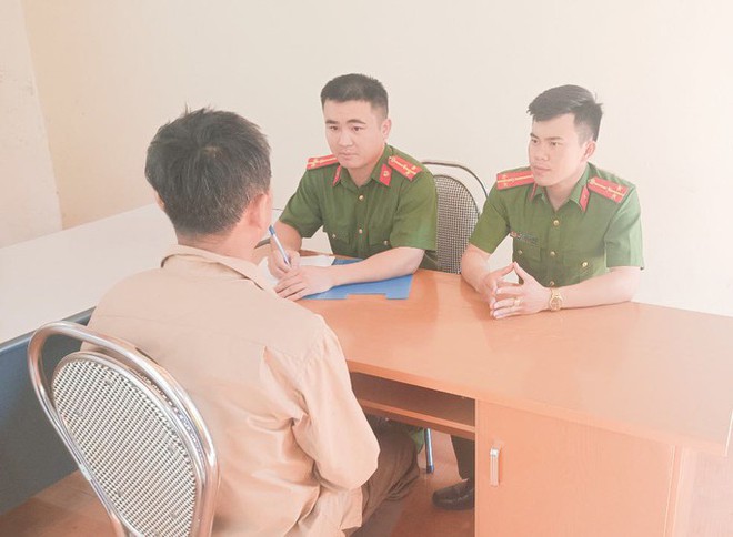Kịp ngăn chặn &ldquo;c&uacute; điện thoại 400 triệu đồng&rdquo; - Ảnh 1.