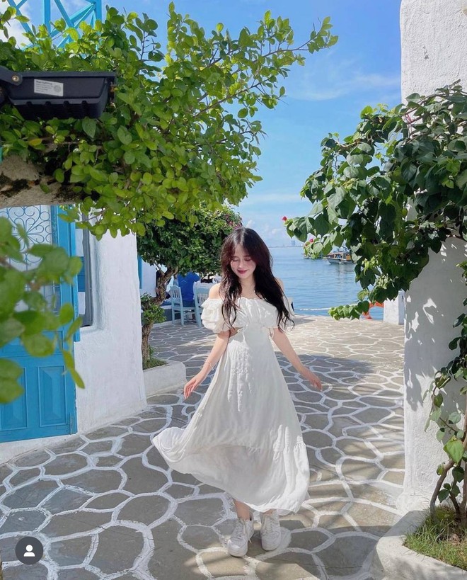 Du khách nước ngoài bất ngờ với điểm check-in không khác gì “Santorini thu nhỏ” của Việt Nam - Ảnh 5.