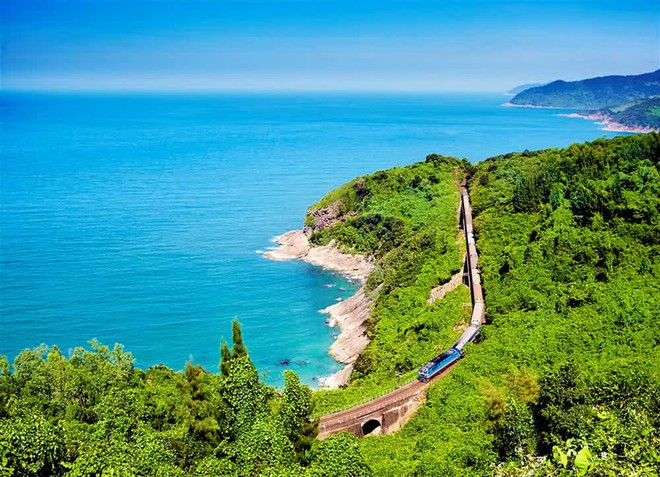 Kh&aacute;ch T&acirc;y th&iacute;ch th&uacute; trải nghiệm khoang hạng nhất tr&ecirc;n t&agrave;u TP.HCM - Đ&agrave; Nẵng: Mất 16h, đắt hơn v&eacute; m&aacute;y bay - Ảnh 4.