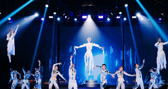 Lệ Quy&ecirc;n nhận tương t&aacute;c phẫn nộ, kh&aacute;n giả đ&ograve;i đổi t&ecirc;n show Chị Đẹp - Ảnh 4.