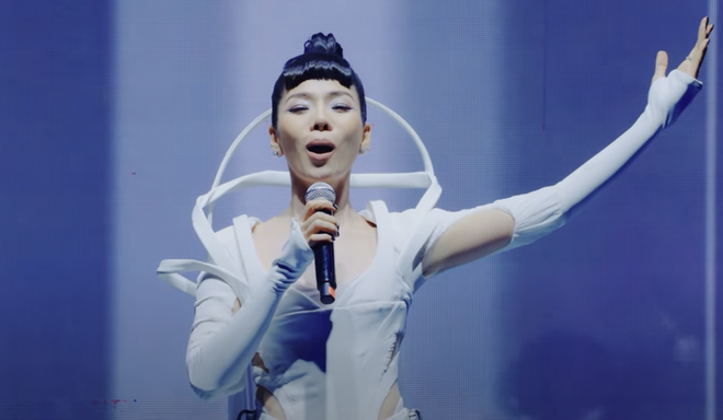 Lệ Quy&ecirc;n nhận tương t&aacute;c phẫn nộ, kh&aacute;n giả đ&ograve;i đổi t&ecirc;n show Chị Đẹp - Ảnh 3.