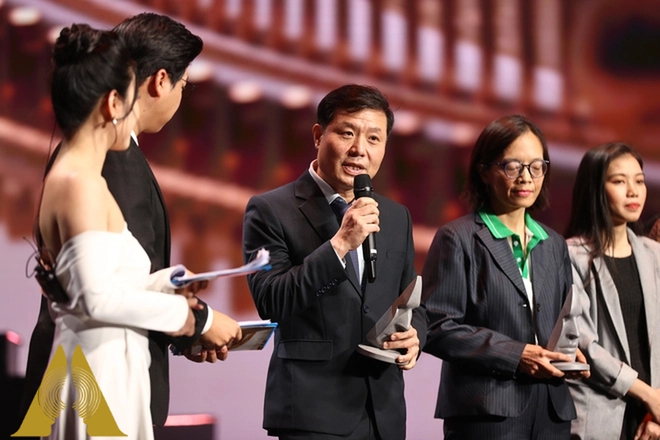 Trưởng BTC Human Act Prize 2023 n&oacute;i về h&agrave;nh tr&igrave;nh t&igrave;m những người ti&ecirc;n phong đ&oacute;ng g&oacute;p cho cộng đồng - Ảnh 4.