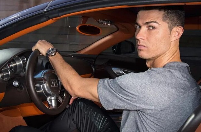 Chi tiết d&agrave;n si&ecirc;u xe chất nhất giới cầu thủ của Cristiano Ronaldo - Ảnh 1.