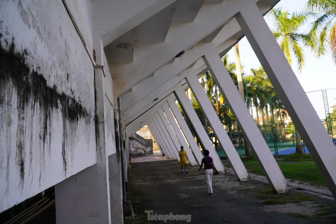 Trung tâm thể thao Hà Tĩnh gặp tình trạng xuống cấp nghiêm trọng, vận động viên phải tập luyện trong môi trường tồi tệ