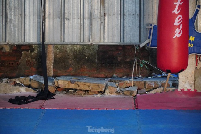 Trung tâm thể thao Hà Tĩnh gặp tình trạng xuống cấp nghiêm trọng, vận động viên phải tập luyện trong môi trường tồi tệ