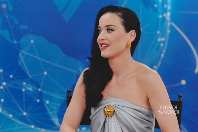 Trọn bộ ảnh HD cận cảnh nhan sắc siêu sao Katy Perry ở lễ trao giải VinFuture 2023: Nét đẹp cổ điển mãn nhãn, nhưng sáng nhất là nụ cười! - Ảnh 9.