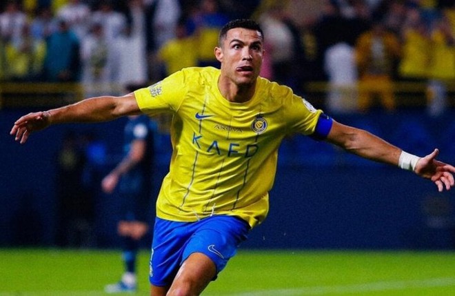 Bảng xếp hạng gây tranh cãi: Ronaldo không vào nổi top 100 cầu thủ hay nhất 2023 - Ảnh 1.