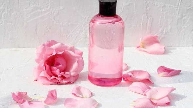 4 loại mỹ phẩm kh&ocirc;ng qu&aacute; đắt tiền vẫn gi&uacute;p bạn c&oacute; nhan sắc rạng ngời - Ảnh 3.