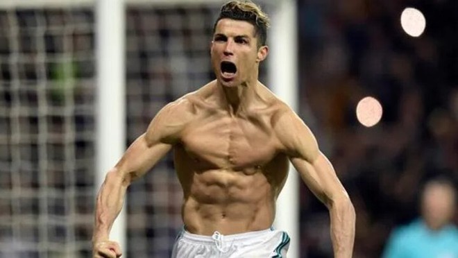 Cơ bắp cực khủng của sao bóng đá: Ronaldo vẫn thua đồng nghiệp vô danh - Ảnh 1.